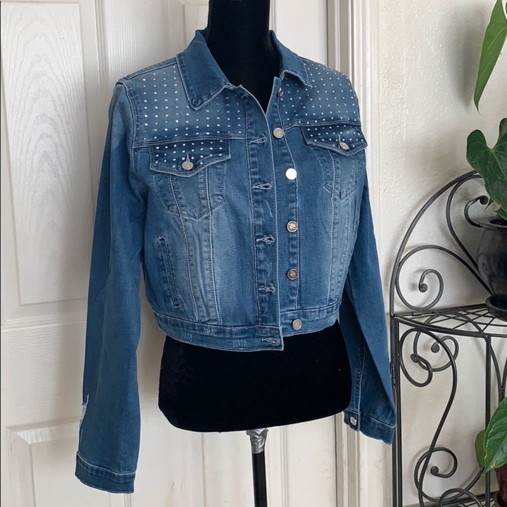 Bebe rhinestone denim jean jacket lauper wash